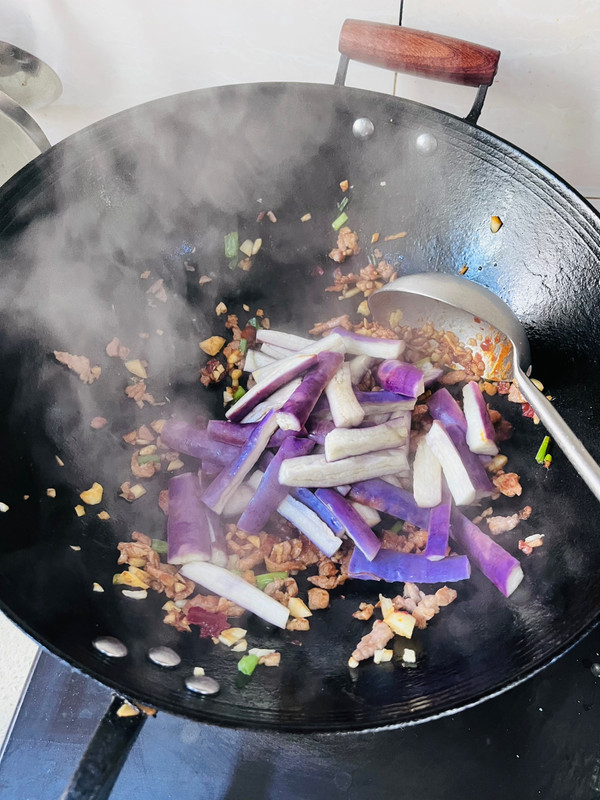 肉沫茄子盖浇饭