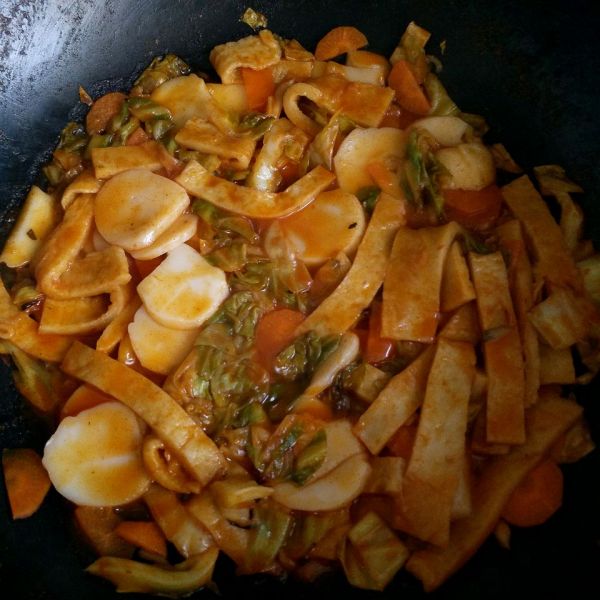 鱼饼拉面炒年糕
