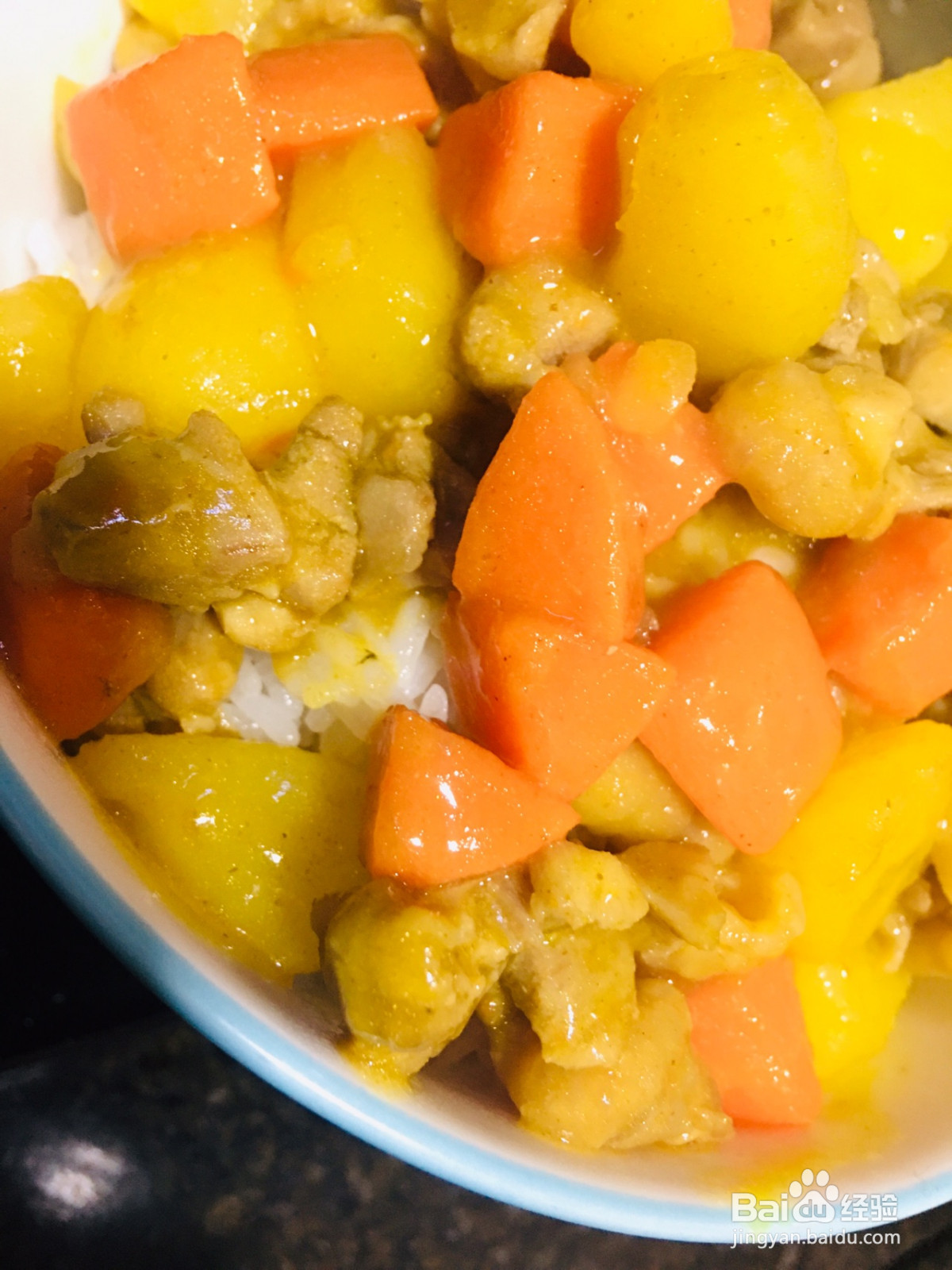 简易版的咖喱鸡肉盖饭的做法