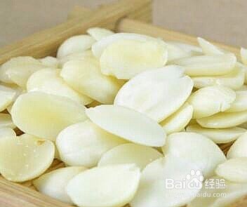 做面包、蛋糕、饼干需要什么食材呢?