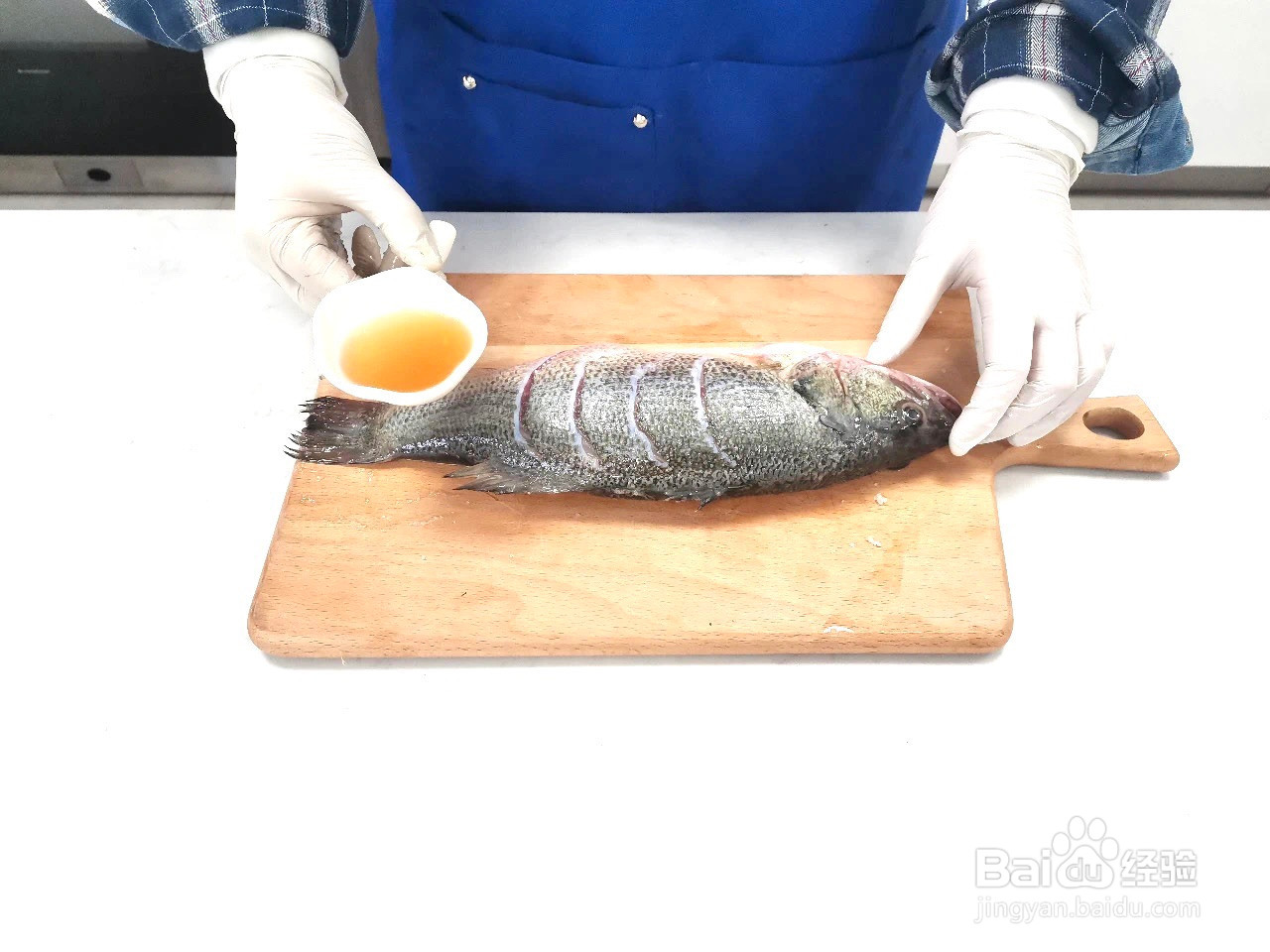 清蒸鲈鱼的做法