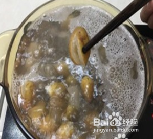 黄皮果煲汤的做法