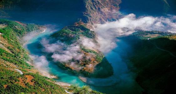 峡谷平均深度2268米,最深处达6009米,是不容置疑的世界第一大峡谷这句话是什么手法