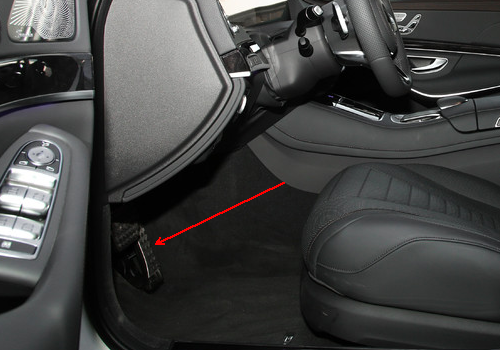 奔驰S600怎么开（启动）