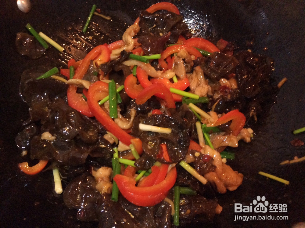 木耳甜椒鸡丝的做法