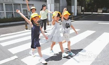 初中生不肯去上学怎么办