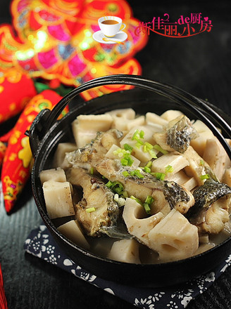 年年有鱼--财鱼焖藕