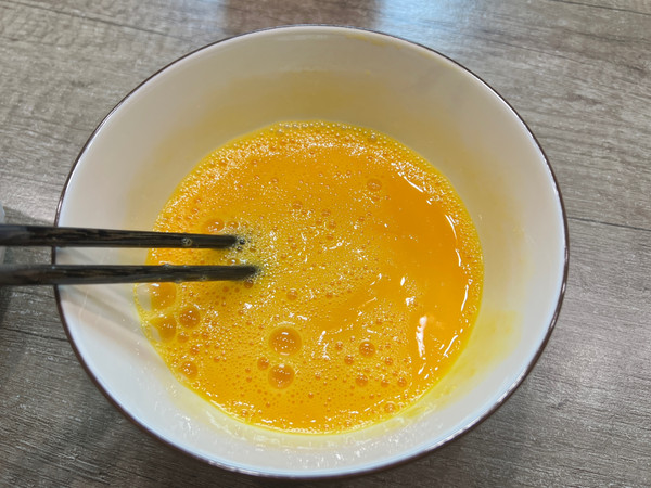 丝瓜炒虾仁鸡蛋
