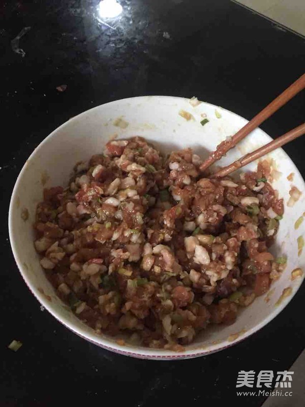 海味肉丸汤的做法