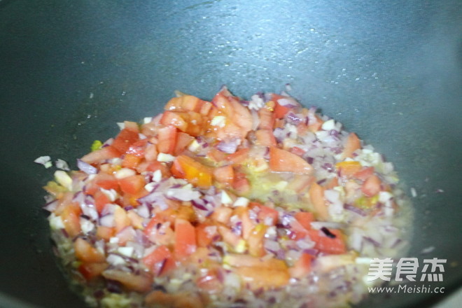 馅料十足的海鲜披萨