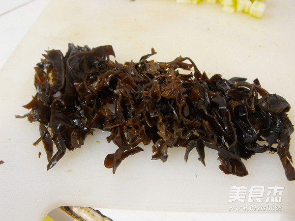 腊肠蒸鸡蛋的做法