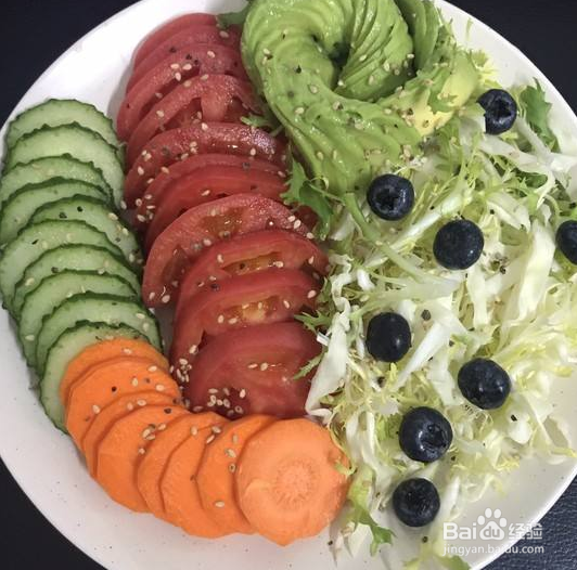薯片牛油果大虾沙拉的做法