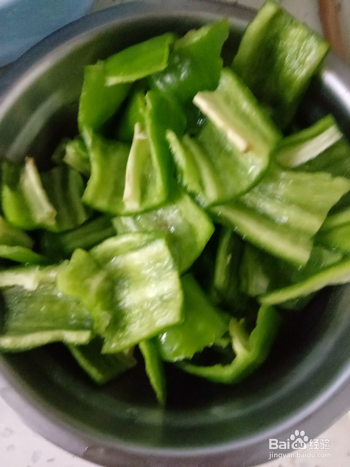 黄瓜青椒炒鸡胸肉