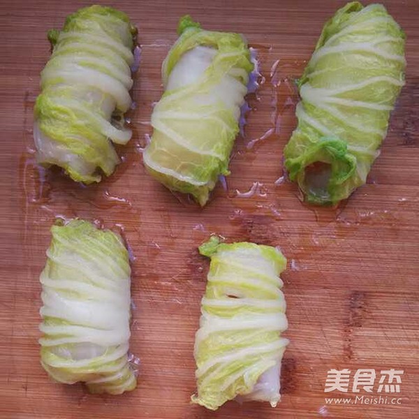 煎酿白菜卷的做法