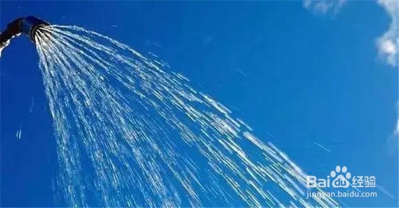 皮肤晒伤后如何治疗？