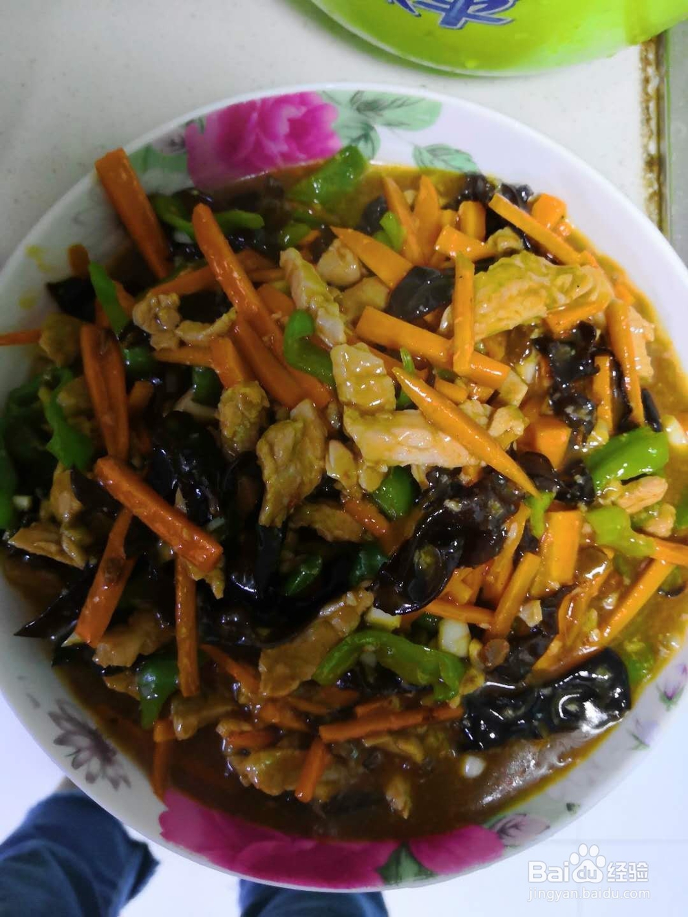 鱼香肉丝的做法。