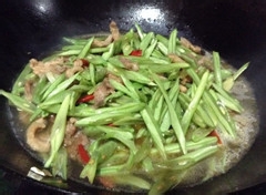 私房扁豆焖肉