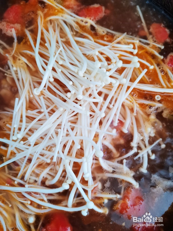 西红柿金针菇豆皮汤的做法