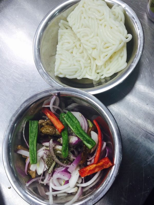 黑椒牛肉乌冬面