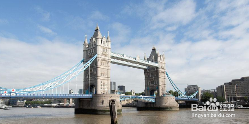 拍建筑物怎么构图