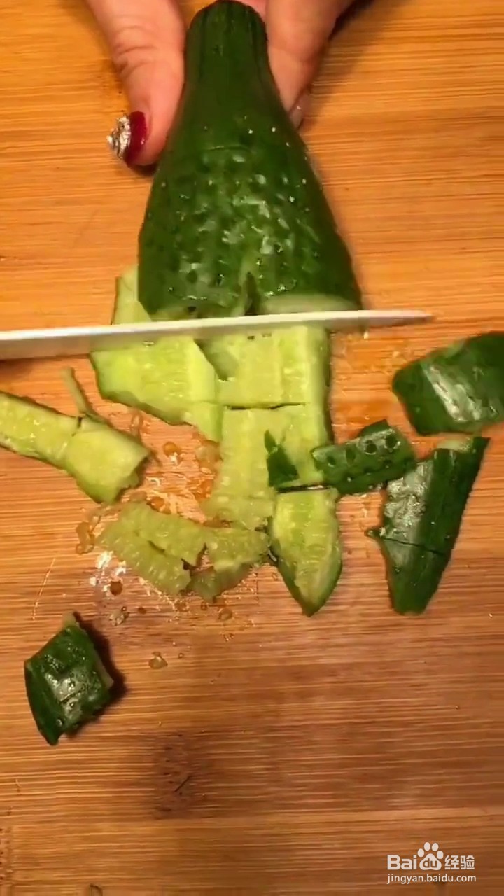 如何制作爽口凉菜