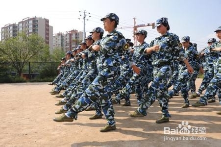 大学生活全攻略：[3]新生军训篇