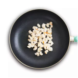 daogrs嵌入式烤箱食谱之菠萝海鲜双拼披萨