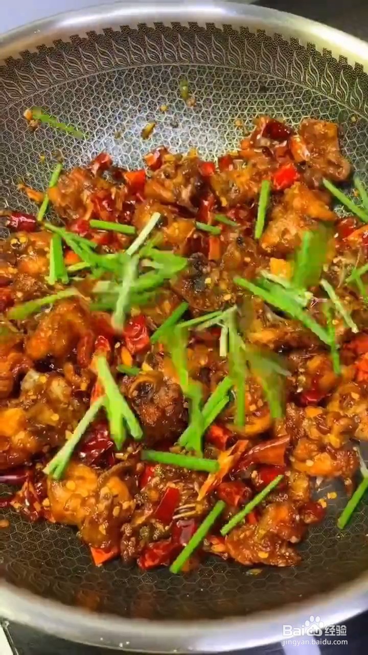 如何制作干煸辣子鸡