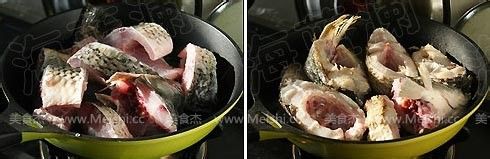 红烧鲤鱼炖豆腐的做法