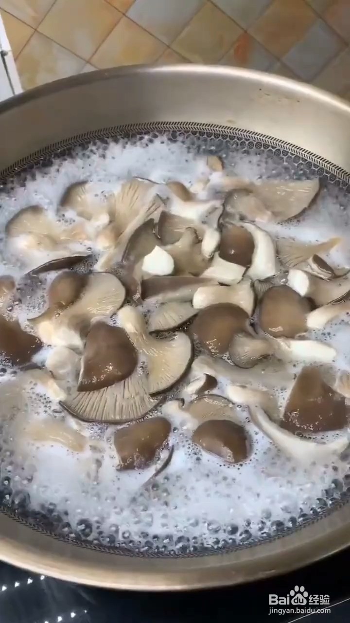 如何制作炸蘑菇