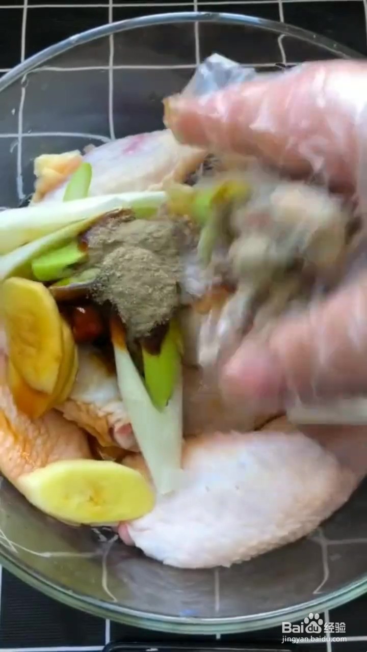 如何制作香酥炸鸡翅