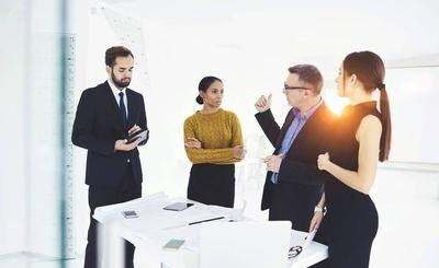 组织语言能力差说话没有条理怎么改善