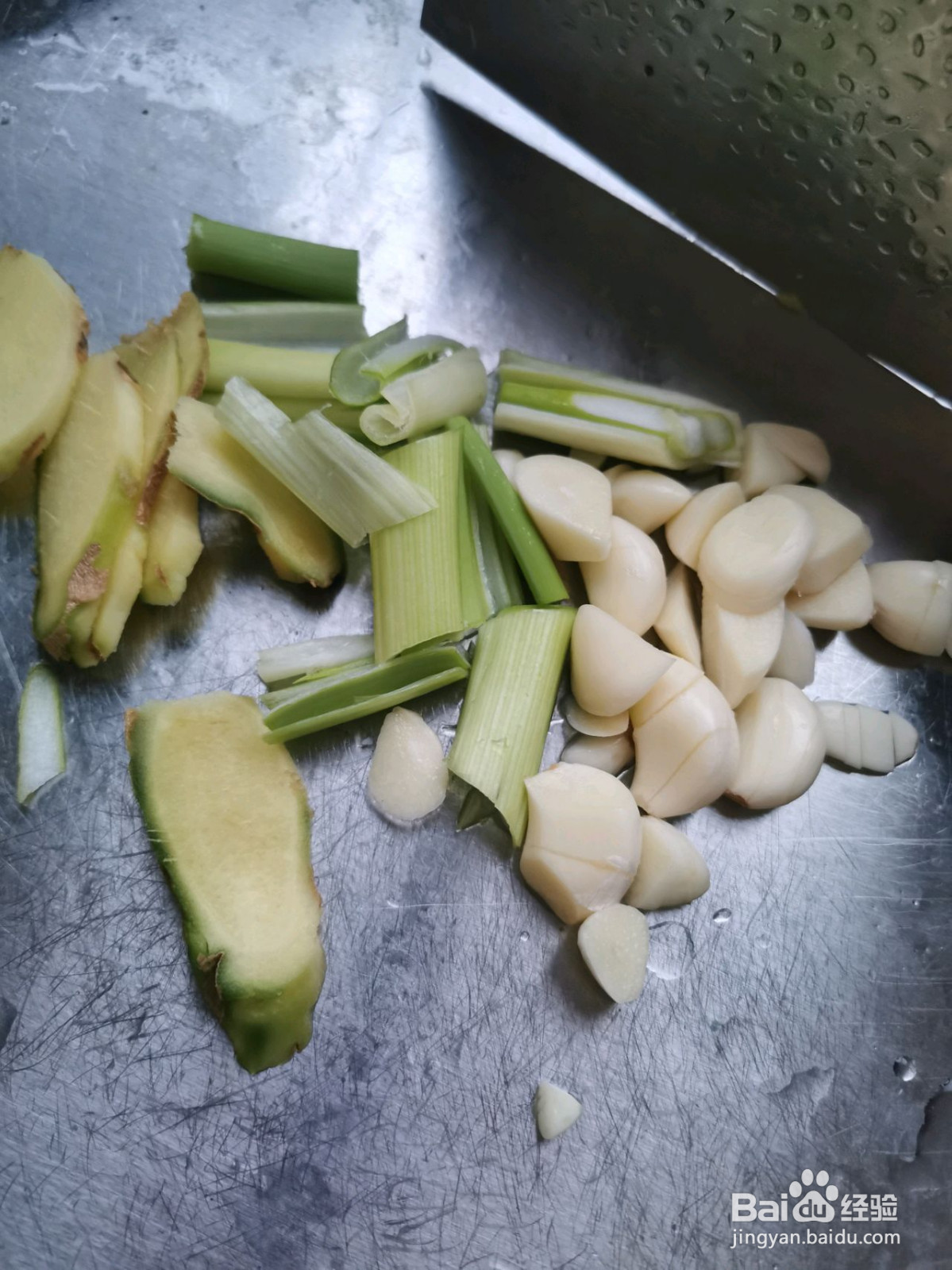 酱香炖鱼的做法