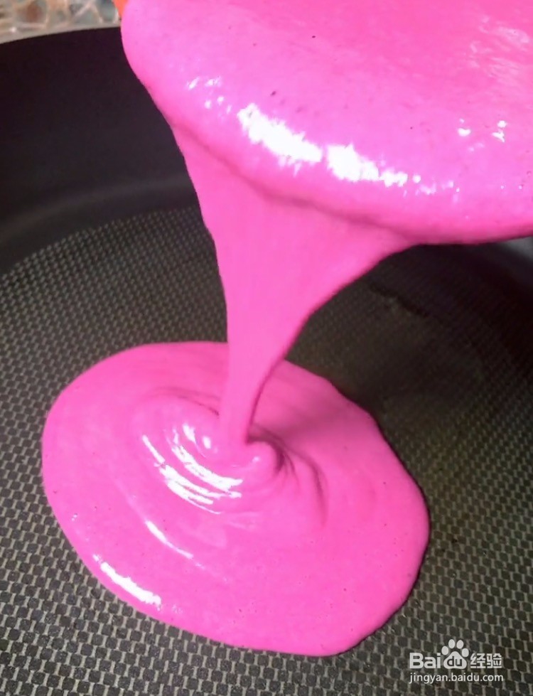 水果班戟这样做，非常好吃哦！