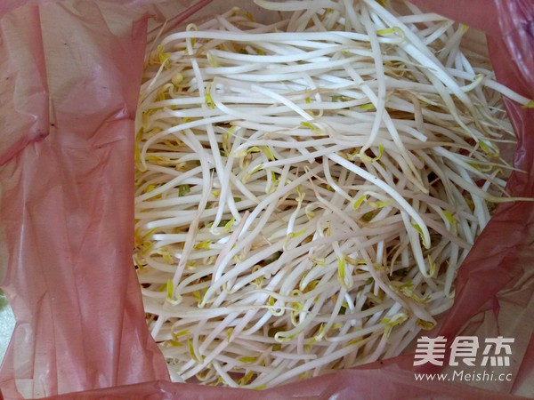 砂锅肥肠的做法