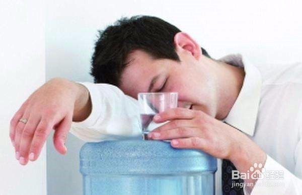 水中毒都有哪些症状 如何预防