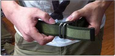 单面双环腰带的系法