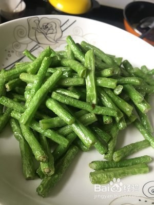 养生食补茄子豆角的做法