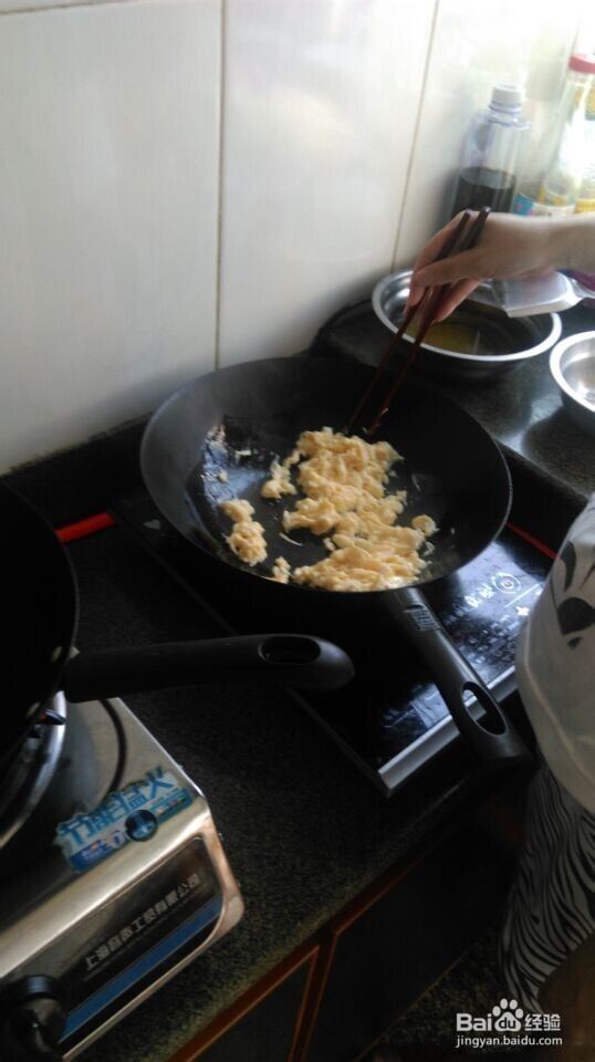 简单易学又好吃的韭黄炒蛋