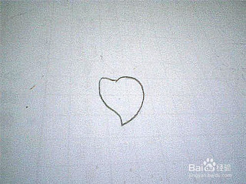 简笔画绿萝叶子这样画