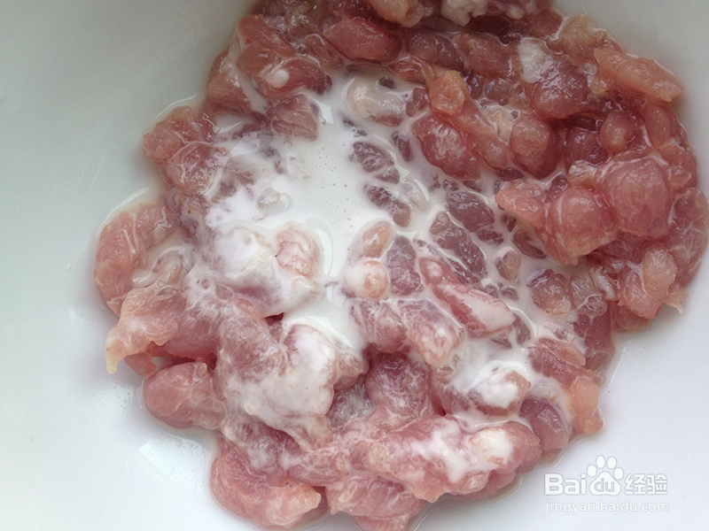 豆角炒肉的做法
