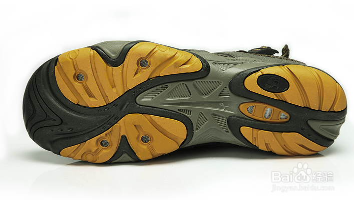 如何保养骆驼溯溪鞋