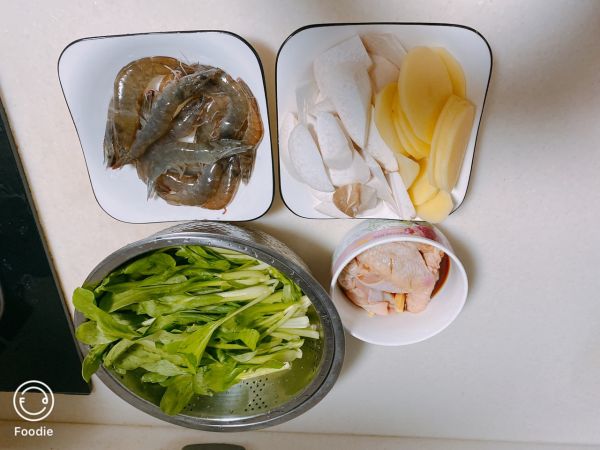 麻辣鲜虾鸡翅香锅