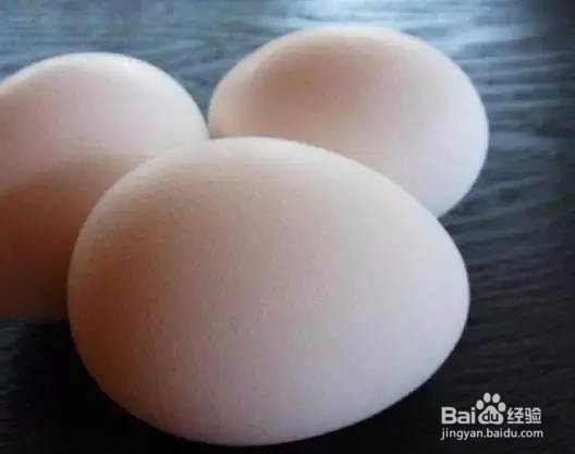 煮鸡蛋防止鸡蛋破裂的方法