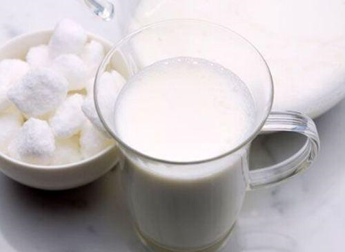 羊奶牛奶可以混着喝吗