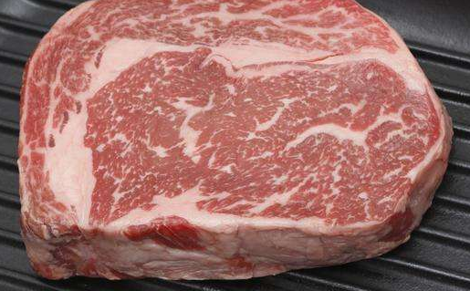超市卖的牛肉为什么一大块四四方方的