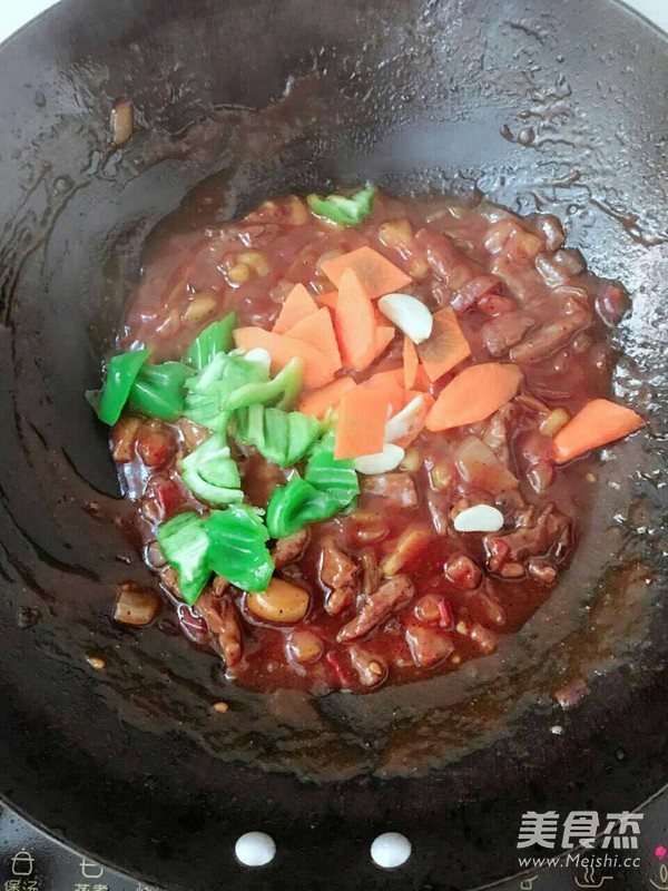 黑椒牛柳烩意面