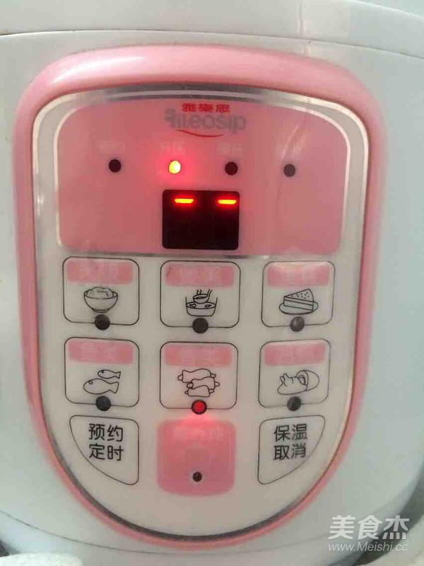 党参黄芪玉米排骨汤