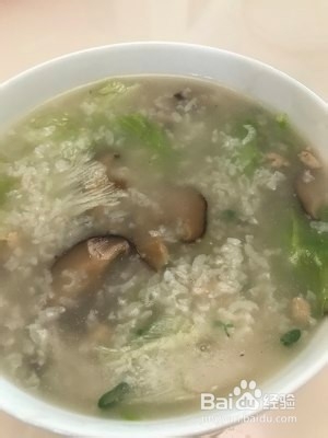 食补佳品早餐香菇鸡肉粥的做法