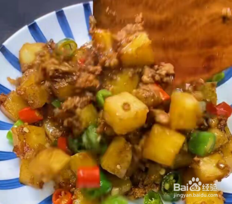 家常红烧土豆丁怎么做才好吃？